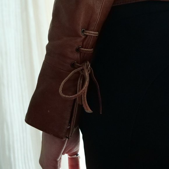 VINTAGE Lace-up Sleeve Ruched Leather Jacket - Picture 5 of 8